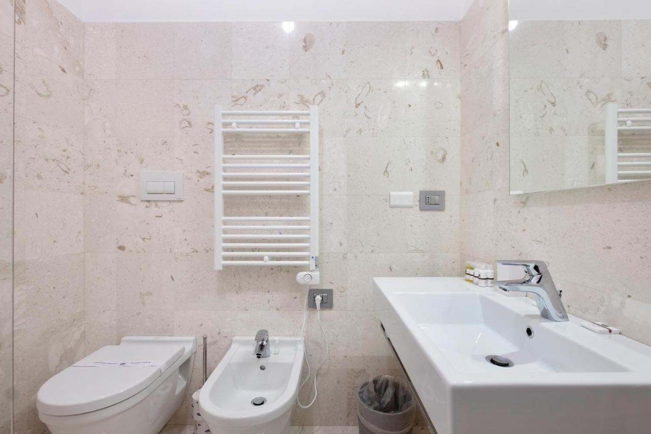 Altido Spacious Apt For 4 With Balcony In Porta Romana Milan